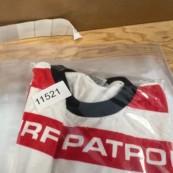 Vintage Wilson High Tide Shirt Mens Large Red 1990s Surfing Striped - Picture 10 of 10